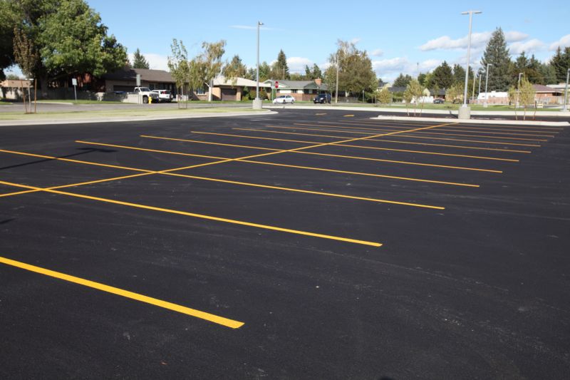 Commercial Asphalt Service detail